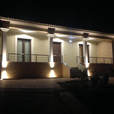 Sophias Villa Agios Stefanos Avliotes  Eksteriør bilde