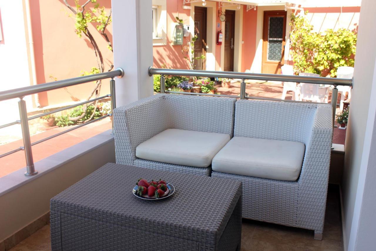 Sophias Villa Agios Stefanos Avliotes  Eksteriør bilde